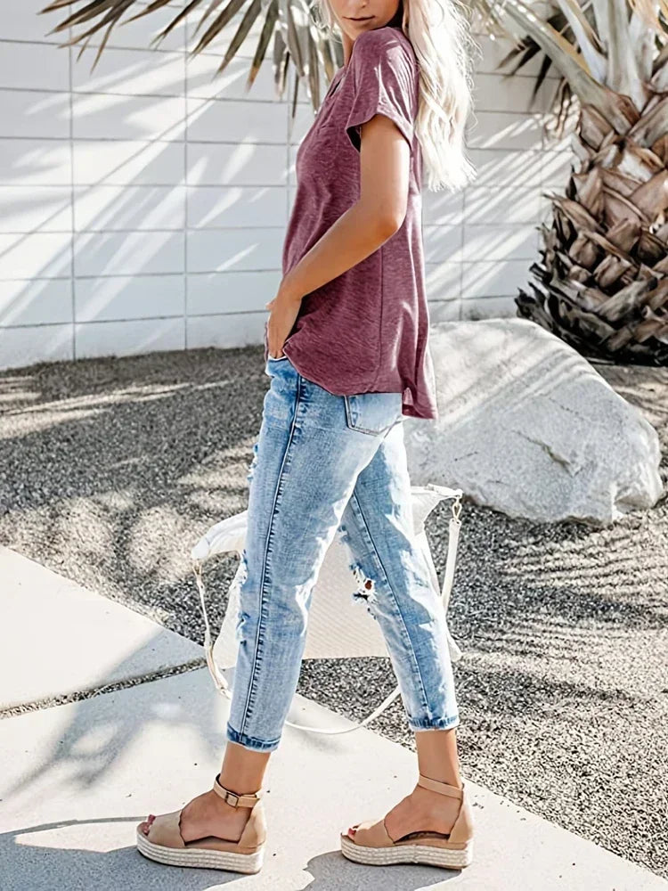 Plus Size V-Neck Pocket T-Shirt – Casual Loose Fit Short Sleeve Top