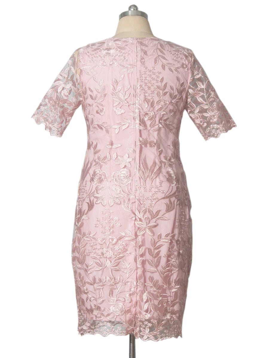 Plus Size Lace Floral Bodycon Dress
