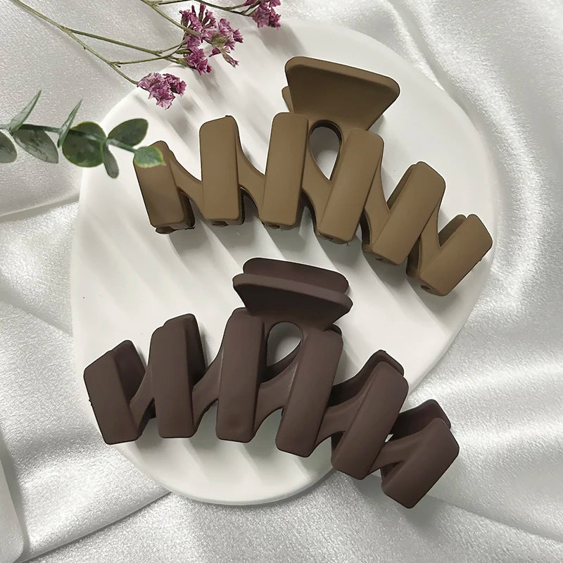 Women’s Acrylic Hair Claw Clip – Korea Style Geometric Barrette