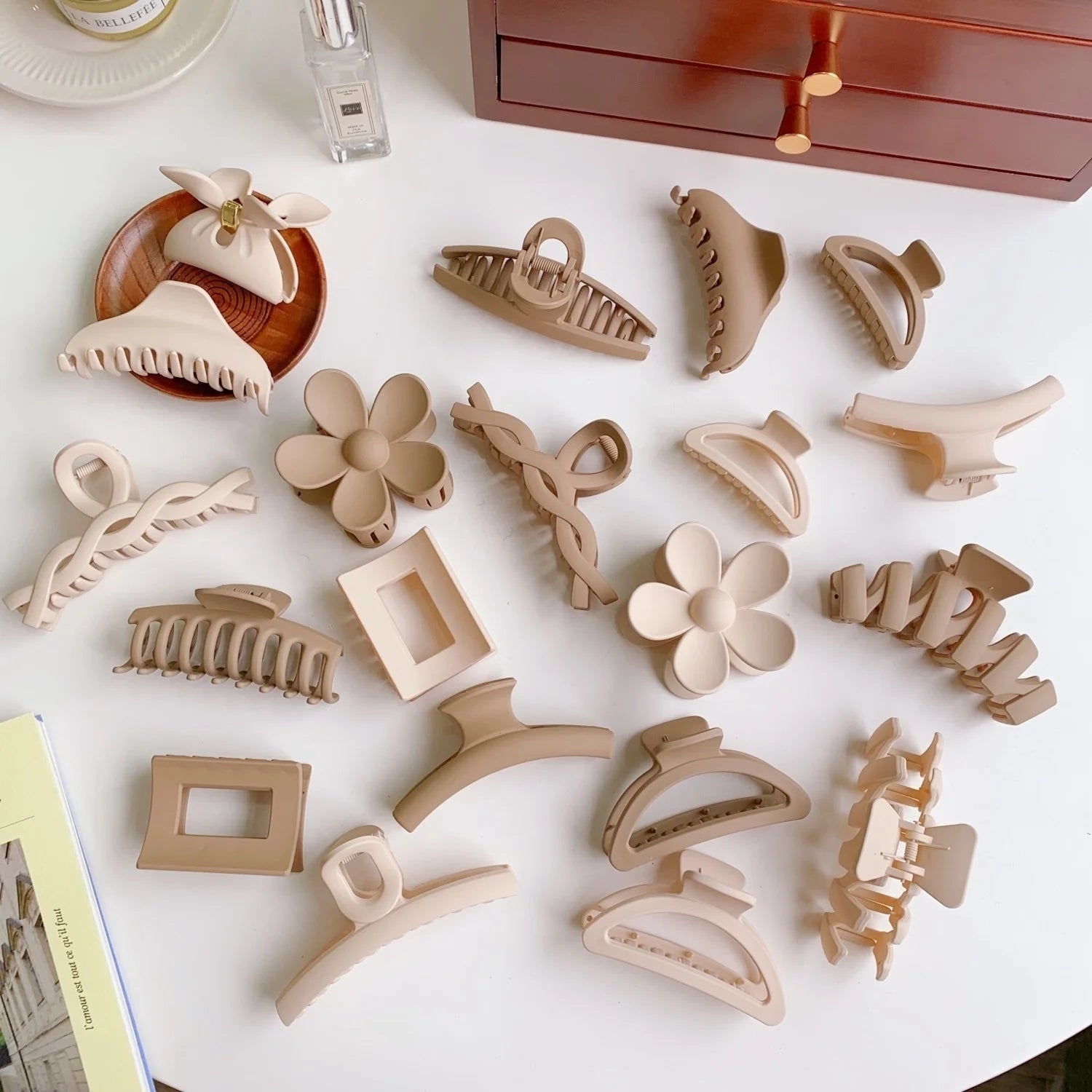 Women’s Acrylic Hair Claw Clip – Korea Style Geometric Barrette