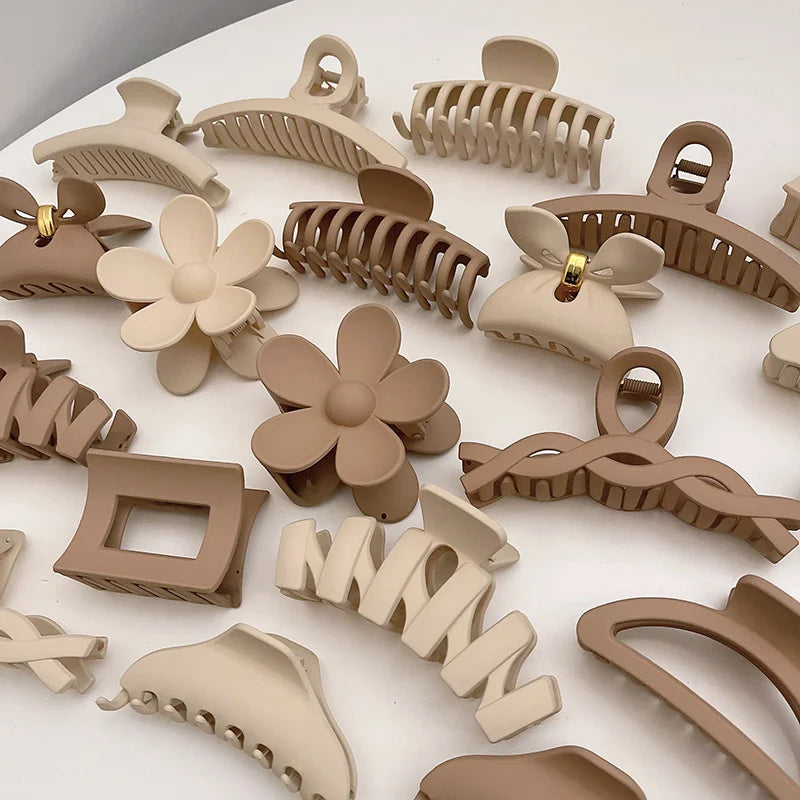 Women’s Acrylic Hair Claw Clip – Korea Style Geometric Barrette