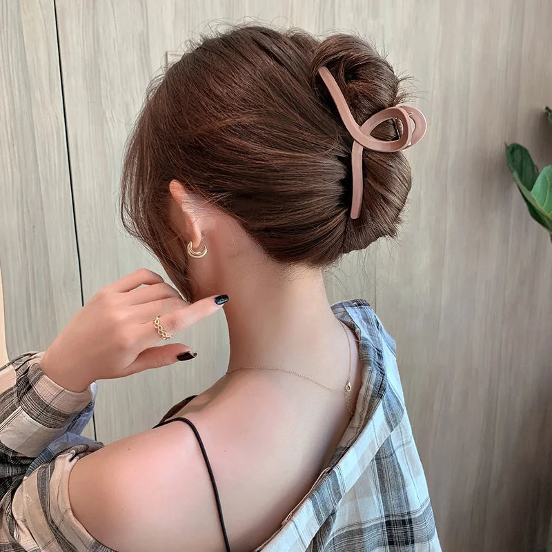 Women’s Acrylic Hair Claw Clip – Korea Style Geometric Barrette