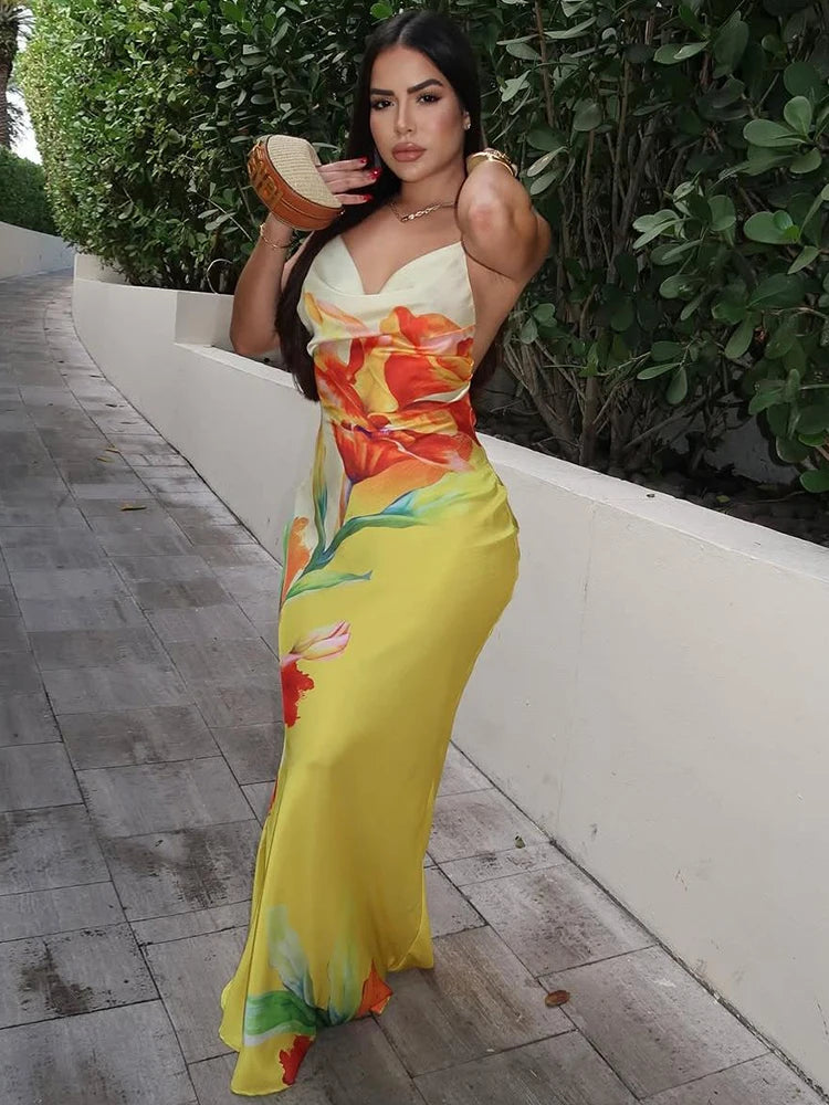 Weird Puss Floral Print Backless Lace-Up Dress