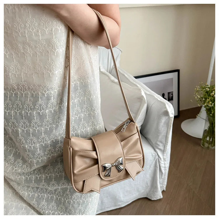 Sweet Bow Underarm Bag